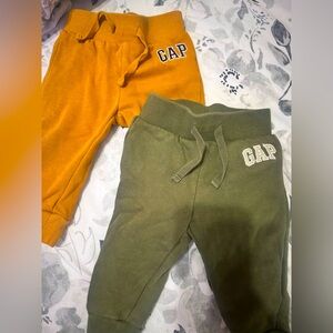 Gap joggers